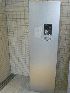 SUSパネル玄関集合機
